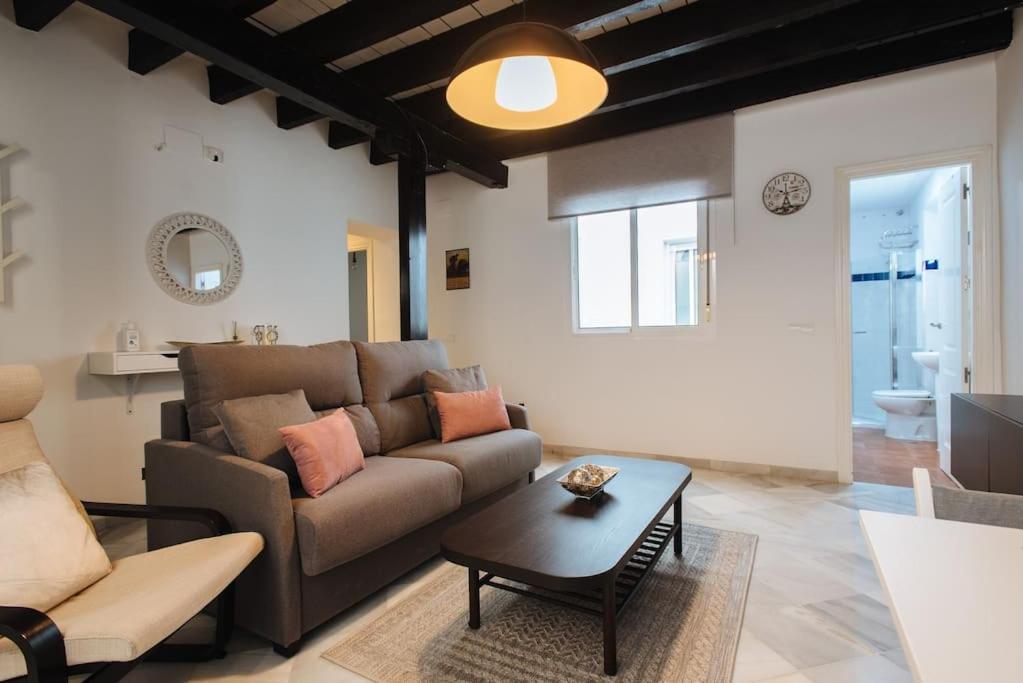 Ad2B Apartment, 300M From Cathedral With 2Br Sevilla Exteriör bild
