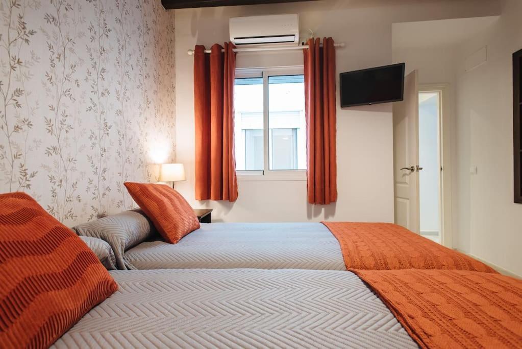 Ad2B Apartment, 300M From Cathedral With 2Br Sevilla Exteriör bild